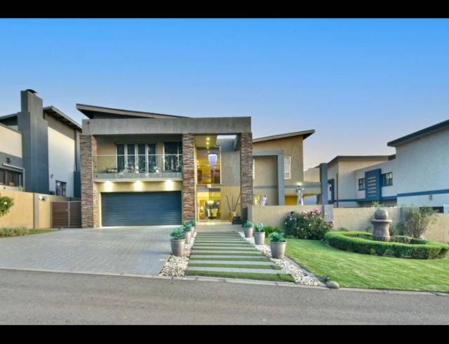 4 BEDROOM HOUSE FOR SALE IN EYE OF AFRICA